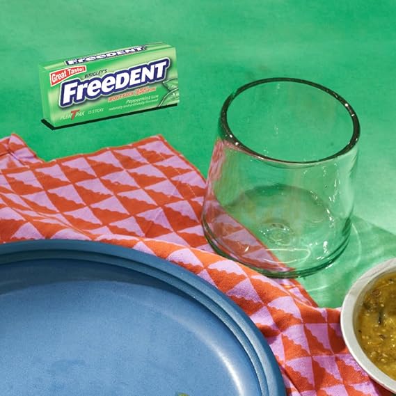 FREEDENT Peppermint Chewing Gum, 15 Stick (Pack of 12) 2